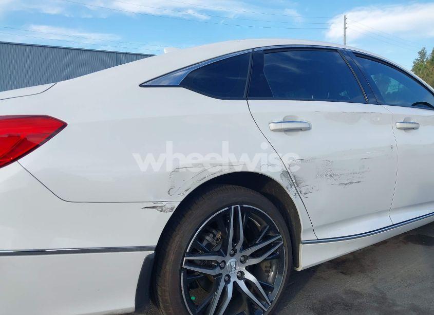 Photo 17 of 2022 Honda Accord HYBRID TOURING (VIN 1HGCV3F90NA009838)