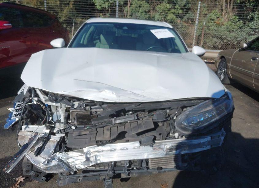 Photo 12 of 2018 Honda Accord HYBRID TOURING (VIN 1HGCV3F91JA014976)