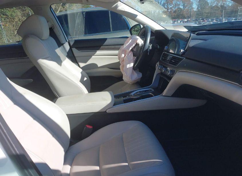 Photo 5 of 2018 Honda Accord HYBRID TOURING (VIN 1HGCV3F91JA014976)