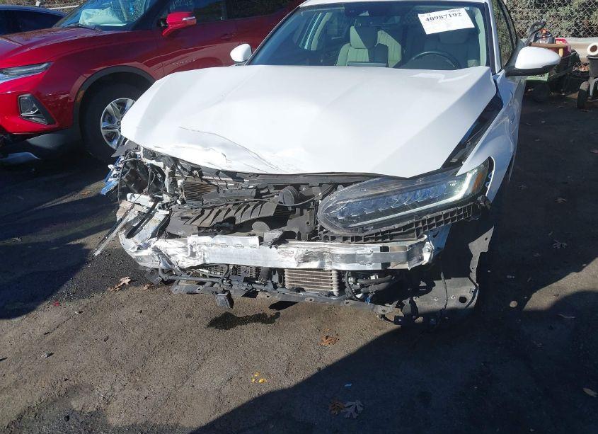 Photo 6 of 2018 Honda Accord HYBRID TOURING (VIN 1HGCV3F91JA014976)