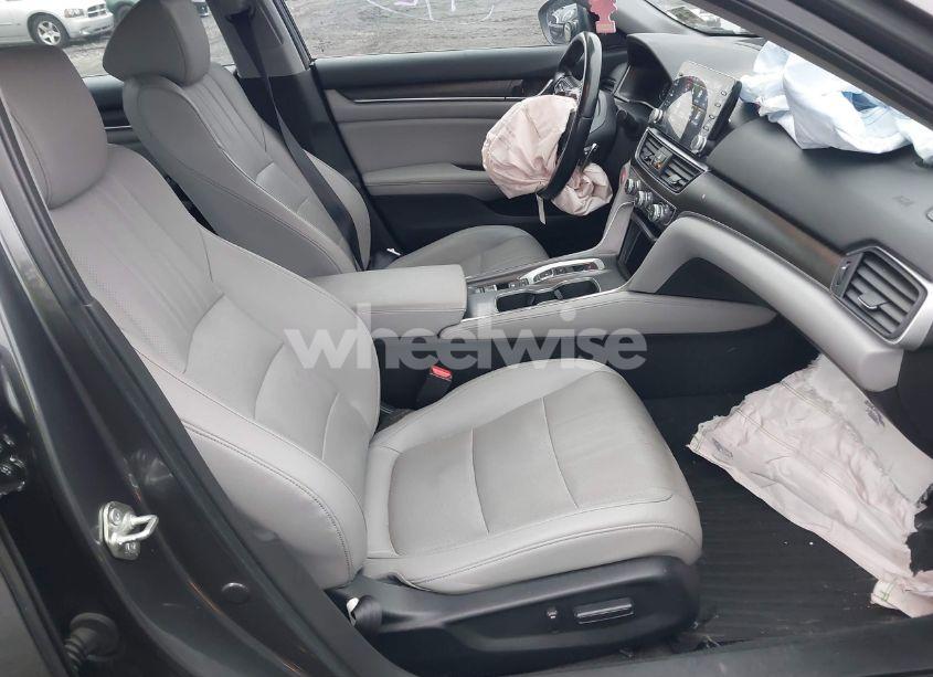 Photo 5 of 2020 Honda Accord HYBRID TOURING (VIN 1HGCV3F91LA009294)