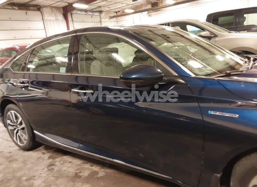 Photo 14 of 2019 Honda Accord HYBRID TOURING (VIN 1HGCV3F92KA005107)