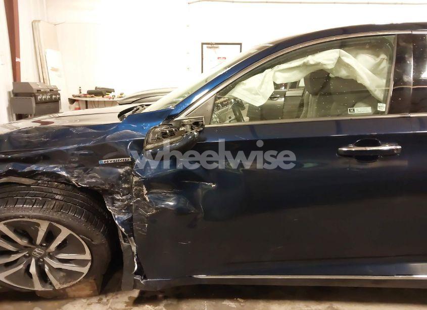 Photo 18 of 2019 Honda Accord HYBRID TOURING (VIN 1HGCV3F92KA005107)