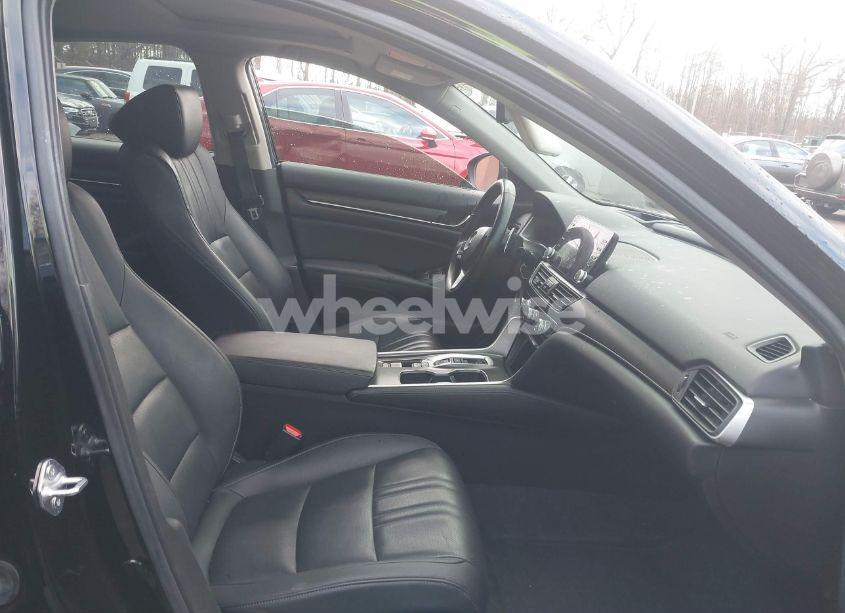 Photo 5 of 2021 Honda Accord HYBRID TOURING (VIN 1HGCV3F93MA013347)