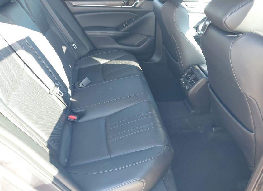 Photo 8 of 2022 Honda Accord HYBRID TOURING (VIN 1HGCV3F93NA015472)