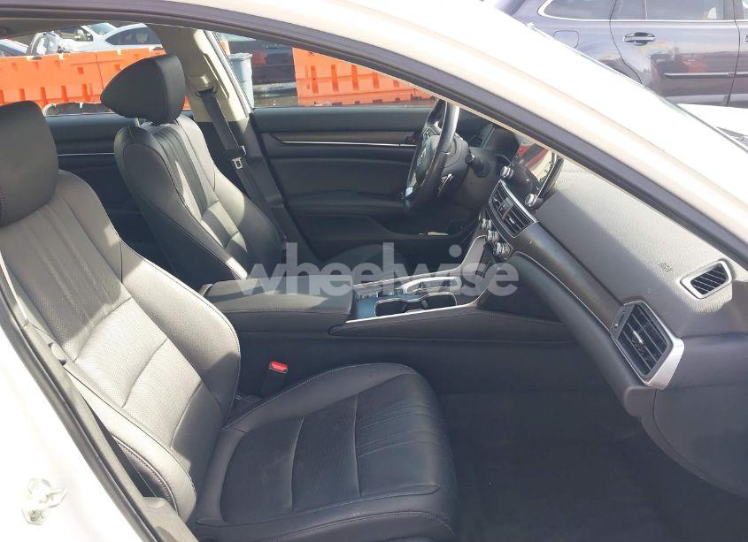 Photo 5 of 2020 Honda Accord HYBRID TOURING (VIN 1HGCV3F94LA017650)