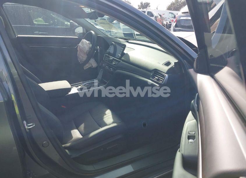 Photo 5 of 2020 Honda Accord HYBRID TOURING (VIN 1HGCV3F95LA009153)