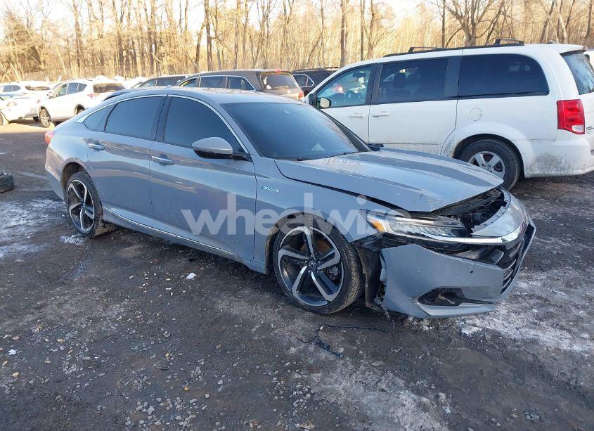 2022 Honda Accord HYBRID TOURING (VIN 1HGCV3F95NA010242) main photo