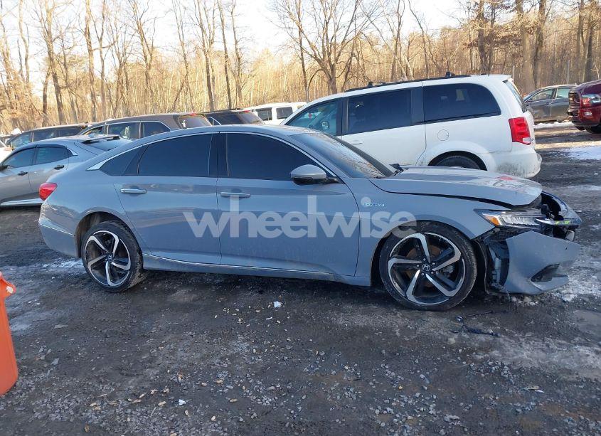 Photo 13 of 2022 Honda Accord HYBRID TOURING (VIN 1HGCV3F95NA010242)