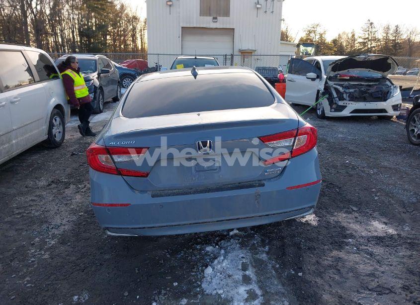 Photo 16 of 2022 Honda Accord HYBRID TOURING (VIN 1HGCV3F95NA010242)