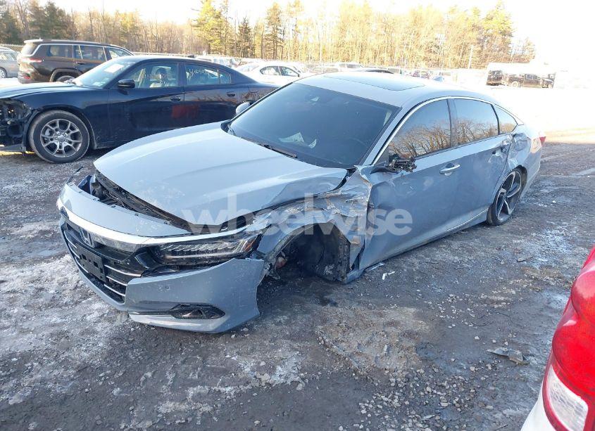Photo 2 of 2022 Honda Accord HYBRID TOURING (VIN 1HGCV3F95NA010242)