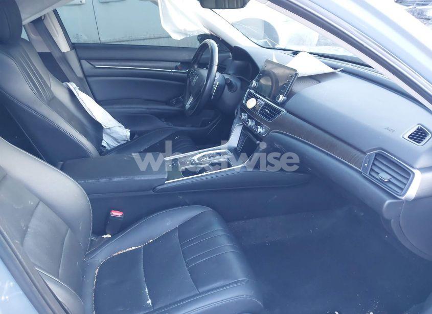 Photo 5 of 2022 Honda Accord HYBRID TOURING (VIN 1HGCV3F95NA010242)
