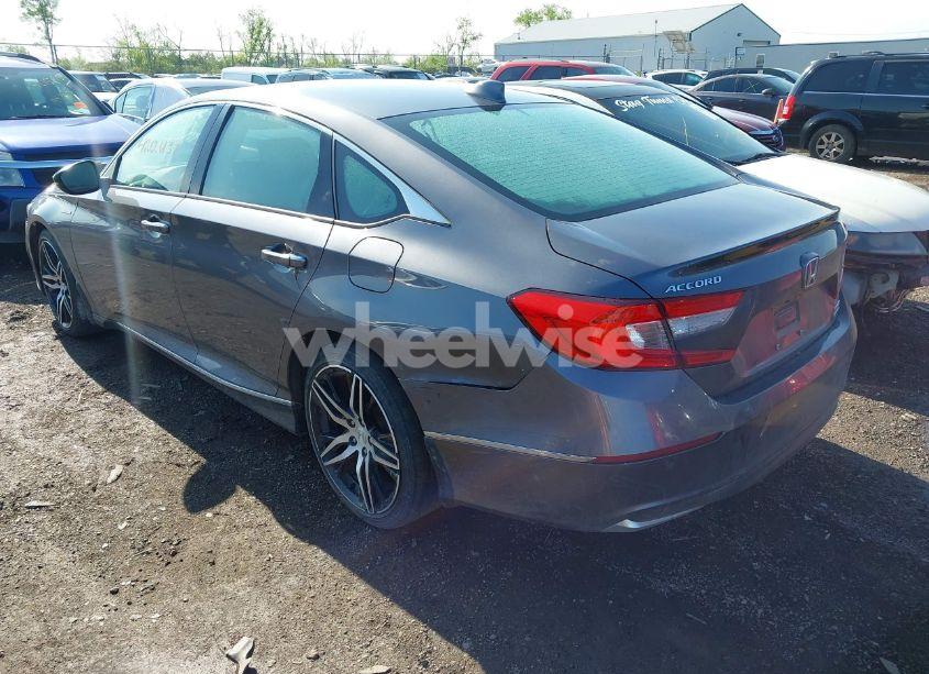 Photo 3 of 2021 Honda Accord HYBRID TOURING (VIN 1HGCV3F96MA018350)