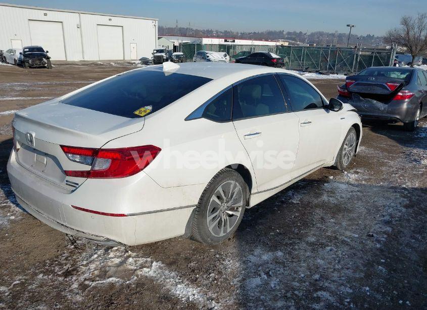 Photo 4 of 2018 Honda Accord HYBRID TOURING (VIN 1HGCV3F97JA002329)