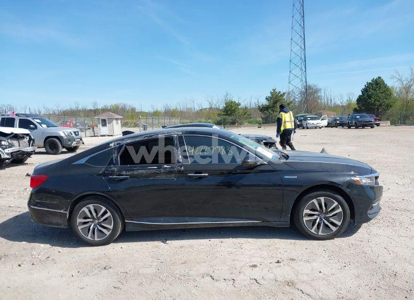 Photo 13 of 2018 Honda Accord HYBRID TOURING (VIN 1HGCV3F98JA008107)