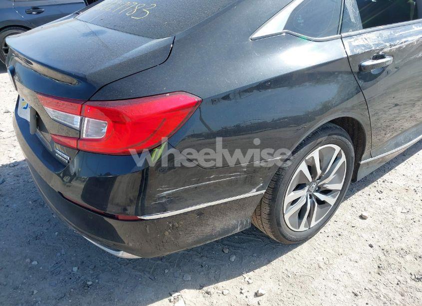 Photo 17 of 2018 Honda Accord HYBRID TOURING (VIN 1HGCV3F98JA008107)