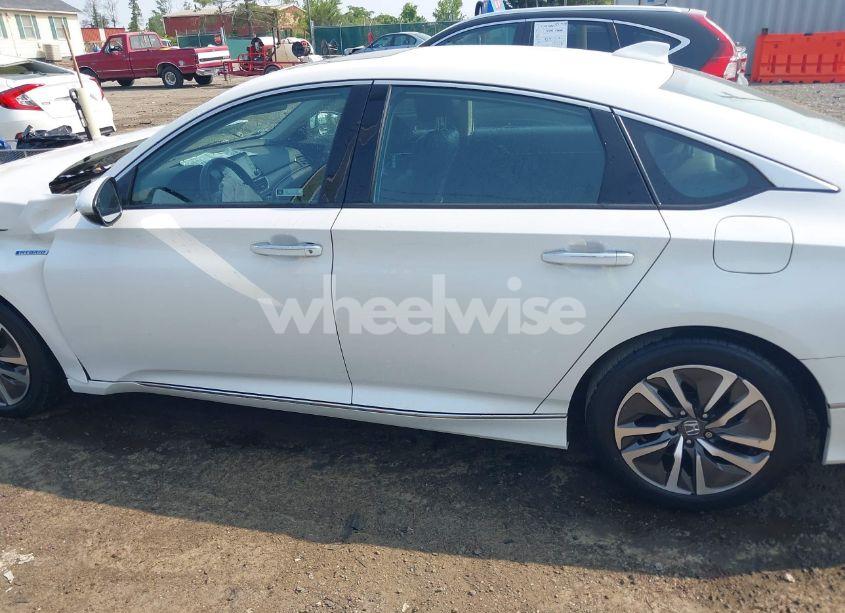 Photo 15 of 2019 Honda Accord HYBRID TOURING (VIN 1HGCV3F98KA001286)
