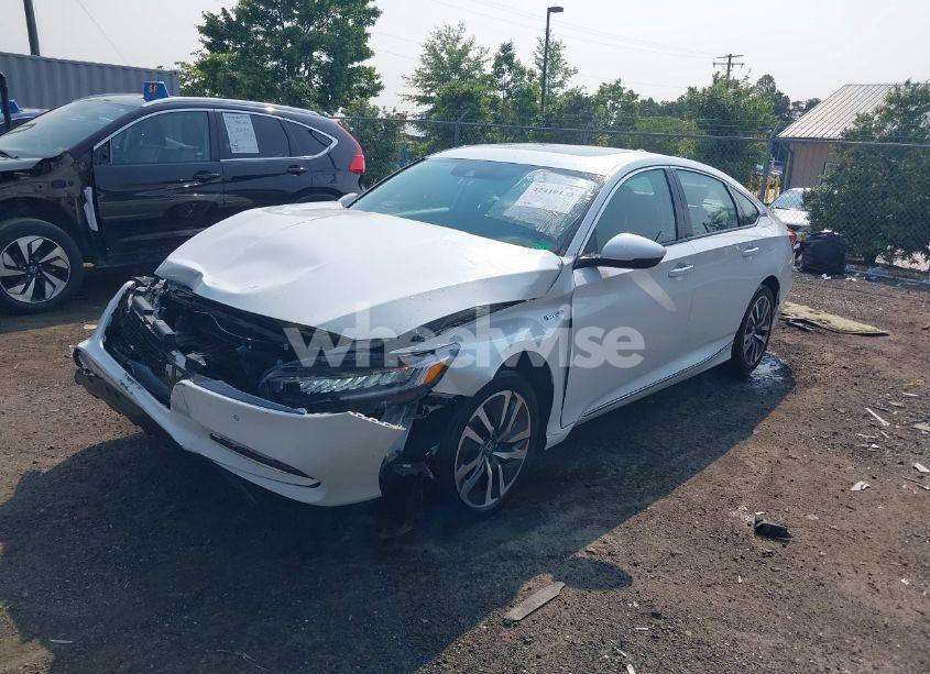 Photo 2 of 2019 Honda Accord HYBRID TOURING (VIN 1HGCV3F98KA001286)