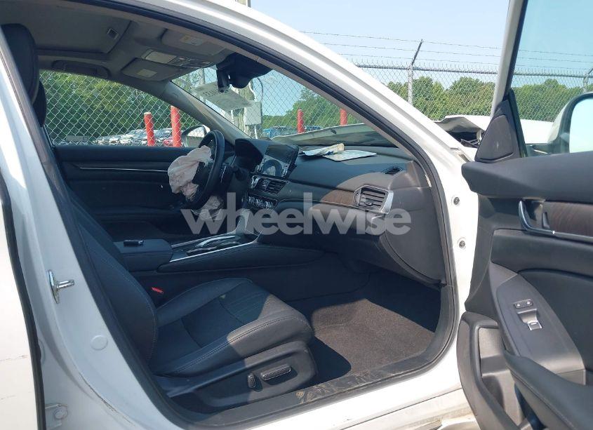 Photo 5 of 2019 Honda Accord HYBRID TOURING (VIN 1HGCV3F98KA001286)