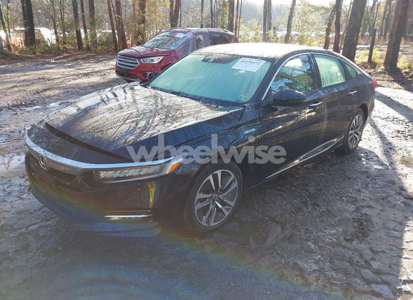 Photo 2 of 2019 Honda Accord HYBRID TOURING (VIN 1HGCV3F98KA019822)