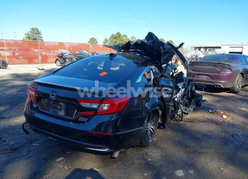 Photo 4 of 2022 Honda Accord HYBRID TOURING (VIN 1HGCV3F98NA040187)