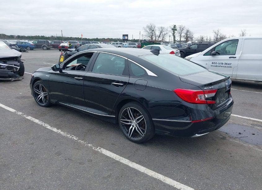 Photo 3 of 2022 Honda Accord HYBRID TOURING (VIN 1HGCV3F99NA009045)