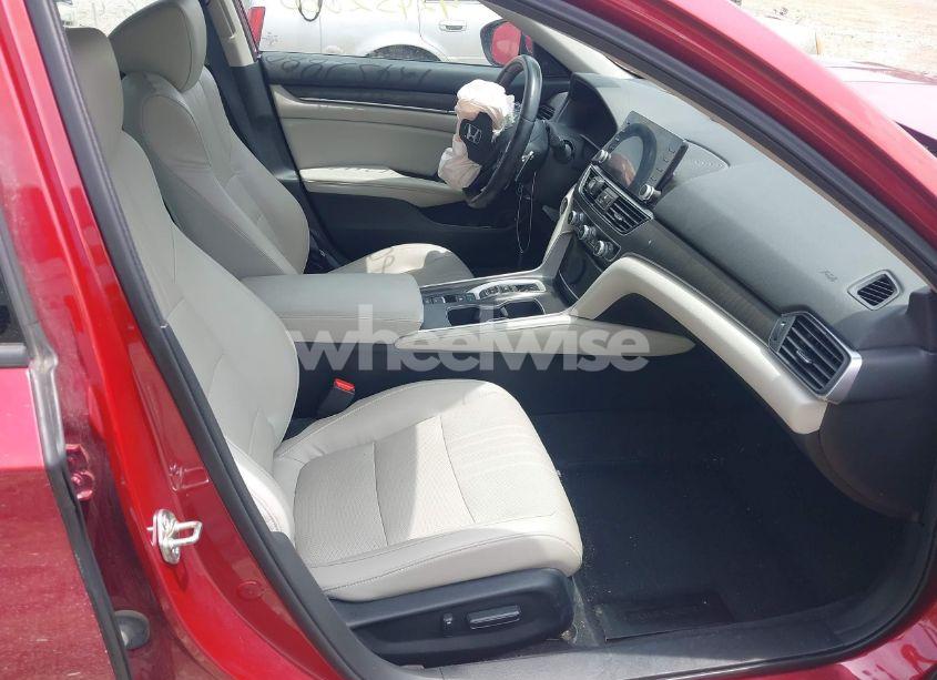 Photo 5 of 2018 Honda Accord HYBRID TOURING (VIN 1HGCV3F9XJA006584)