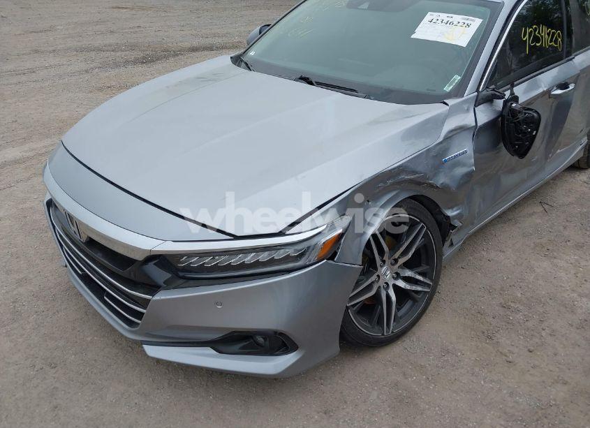 Photo 6 of 2022 Honda Accord HYBRID TOURING (VIN 1HGCV3F9XNA006641)
