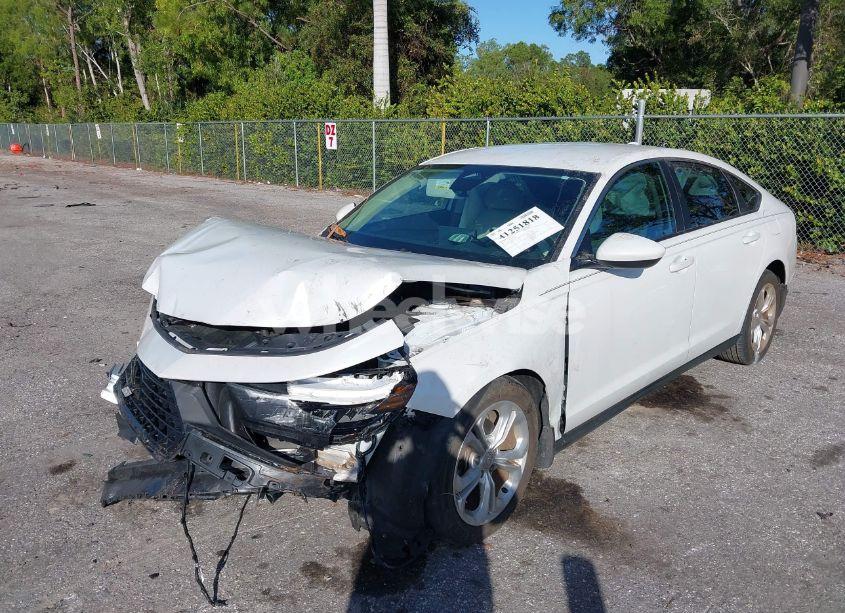 Photo 2 of 2023 Honda Accord LX (VIN 1HGCY1F20PA014359)