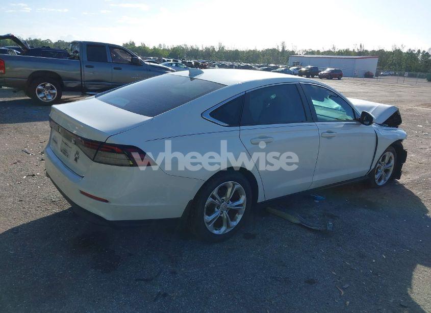 Photo 4 of 2023 Honda Accord LX (VIN 1HGCY1F20PA014359)