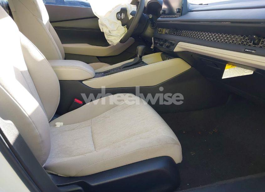 Photo 5 of 2023 Honda Accord LX (VIN 1HGCY1F20PA014359)