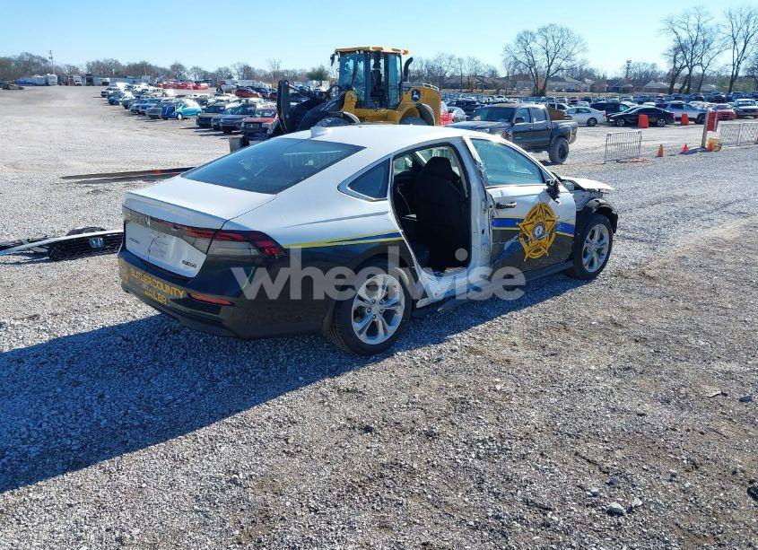 Photo 4 of 2023 Honda Accord LX (VIN 1HGCY1F20PA014538)