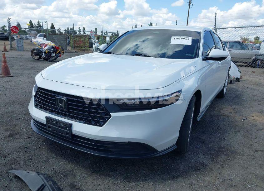 Photo 2 of 2023 Honda Accord LX (VIN 1HGCY1F20PA055400)