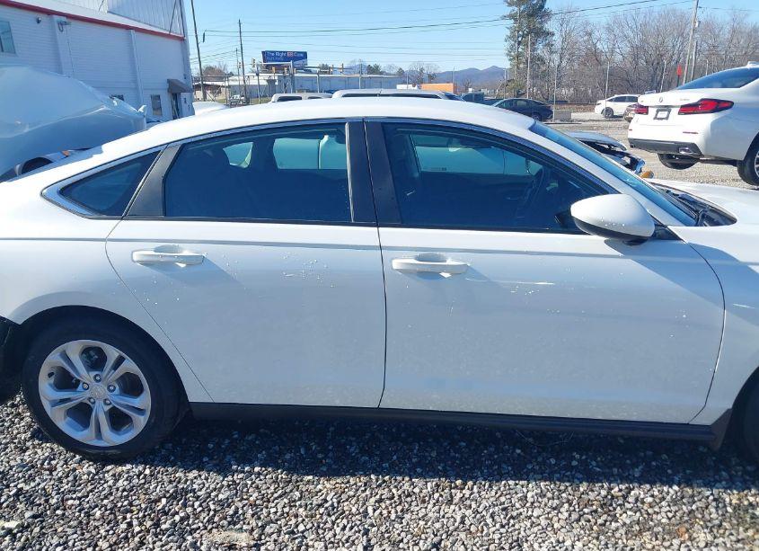 Photo 13 of 2024 Honda Accord LX (VIN 1HGCY1F20RA016955)