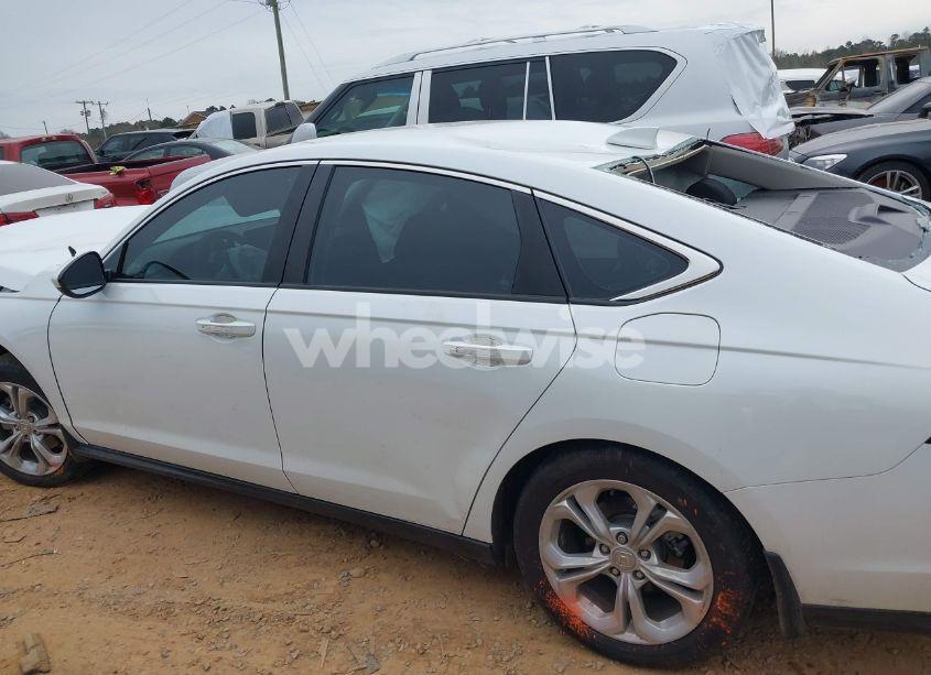 Photo 13 of 2024 Honda Accord LX (VIN 1HGCY1F20RA016986)