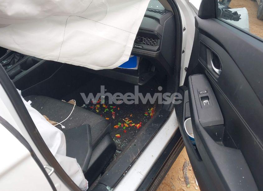 Photo 5 of 2024 Honda Accord LX (VIN 1HGCY1F20RA016986)