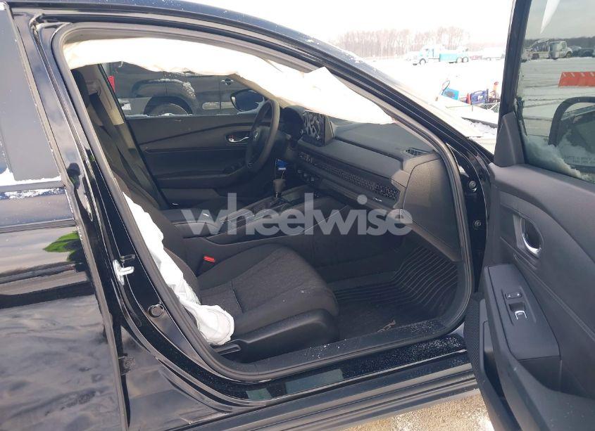 Photo 5 of 2024 Honda Accord LX (VIN 1HGCY1F21RA033442)