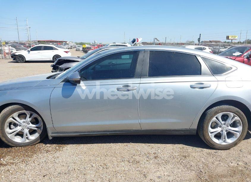 Photo 15 of 2024 Honda Accord LX (VIN 1HGCY1F21RA081393)