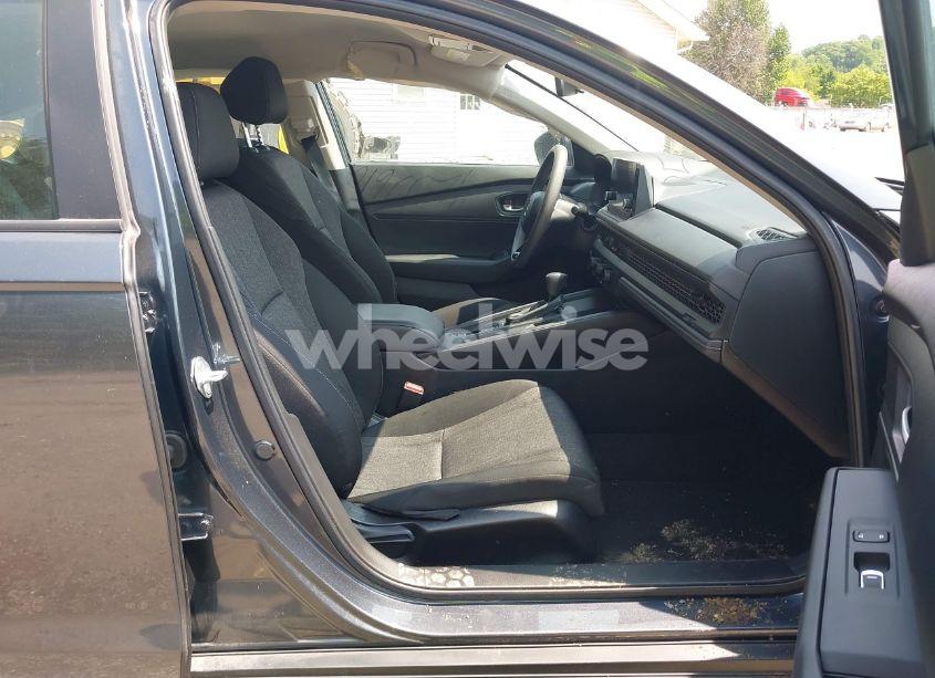 Photo 5 of 2023 Honda Accord LX (VIN 1HGCY1F22PA011544)