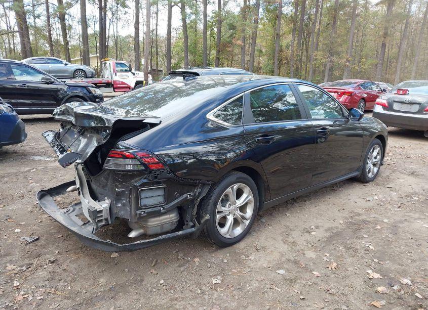 Photo 4 of 2023 Honda Accord LX (VIN 1HGCY1F22PA016341)