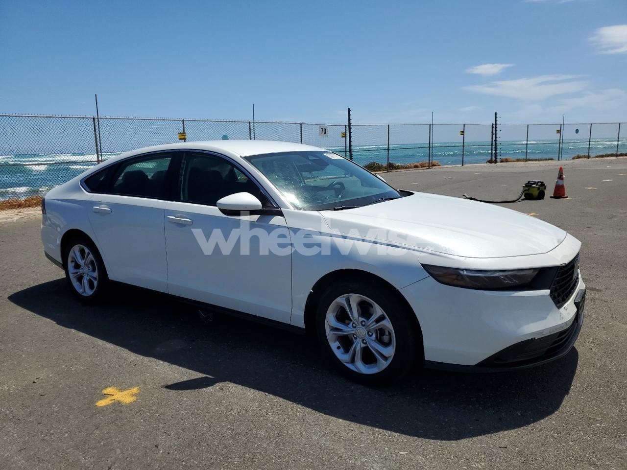 Photo 4 of 2024 HONDA ACCORD LX (VIN 1HGCY1F22RA004144)