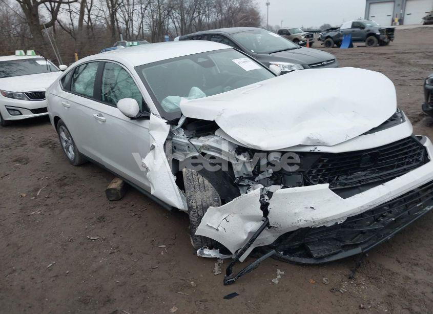 2024 Honda Accord LX (VIN 1HGCY1F22RA067289) main photo