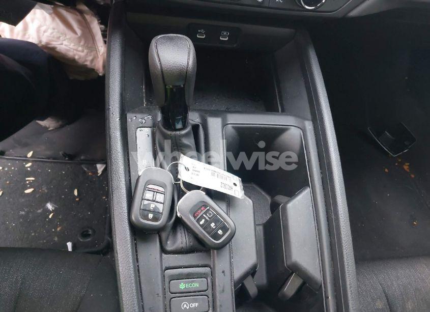 Photo 11 of 2024 Honda Accord LX (VIN 1HGCY1F22RA083914)