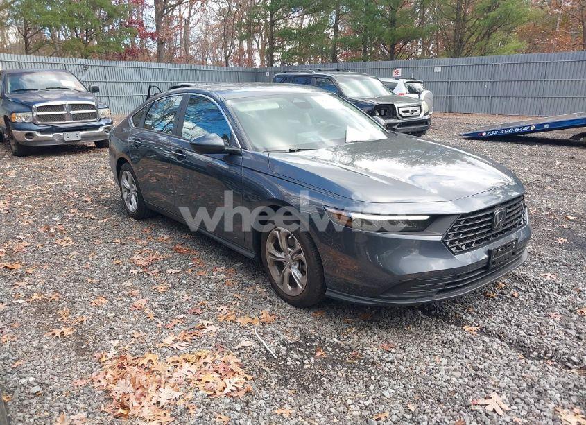 2024 Honda Accord LX (VIN 1HGCY1F23RA079712) main photo