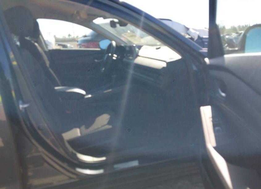 Photo 5 of 2023 Honda Accord LX (VIN 1HGCY1F24PA003087)