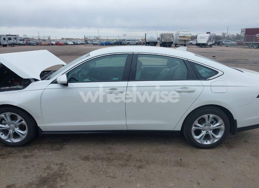 Photo 14 of 2024 Honda Accord LX (VIN 1HGCY1F24RA034701)