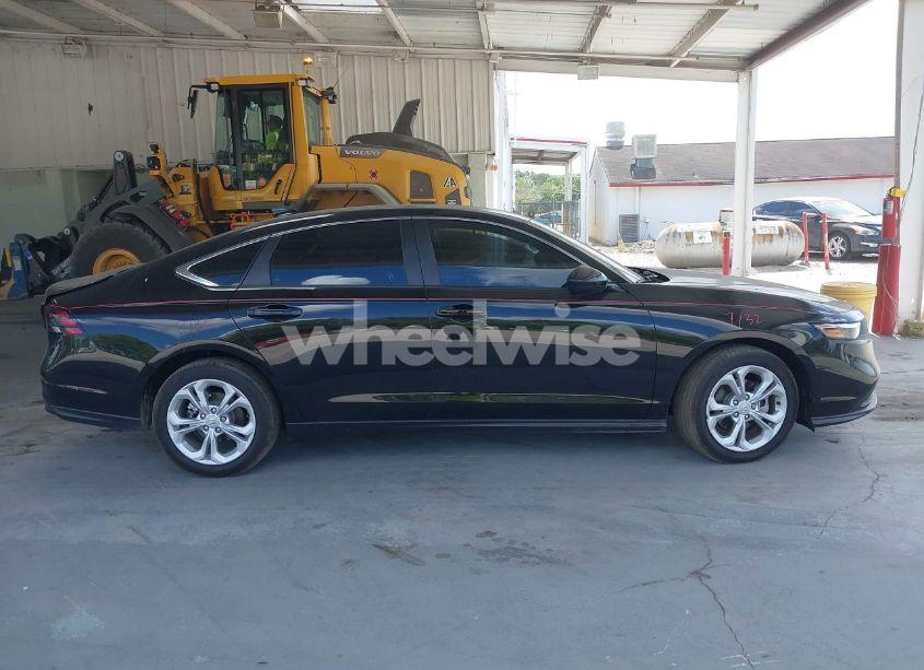 Photo 13 of 2025 Honda Accord LX (VIN 1HGCY1F25SA014110)