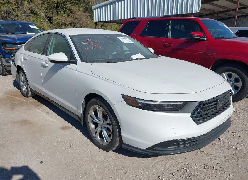 2023 Honda Accord LX (VIN 1HGCY1F26PA014401) main photo