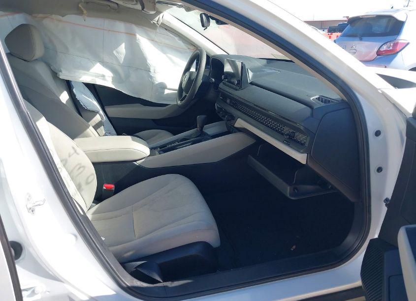 Photo 5 of 2023 Honda Accord LX (VIN 1HGCY1F26PA014401)