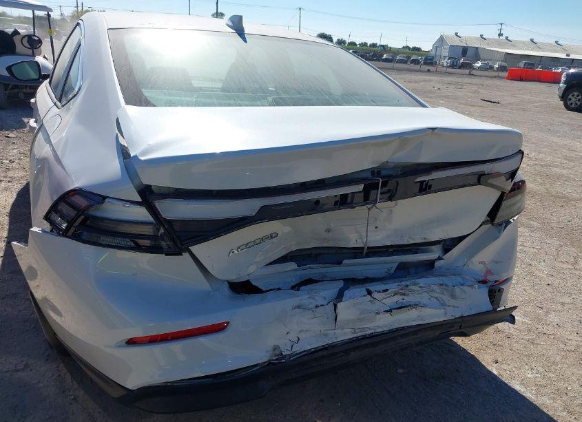 Photo 6 of 2023 Honda Accord LX (VIN 1HGCY1F26PA014401)